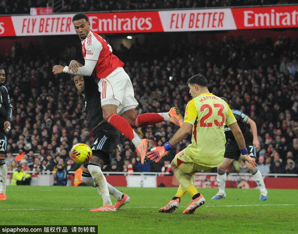英超-加布里埃尔破门特罗萨德传射 阿森纳4-1大胜维拉