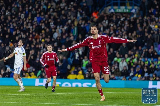 足球 | 英超：利物浦战平利兹联