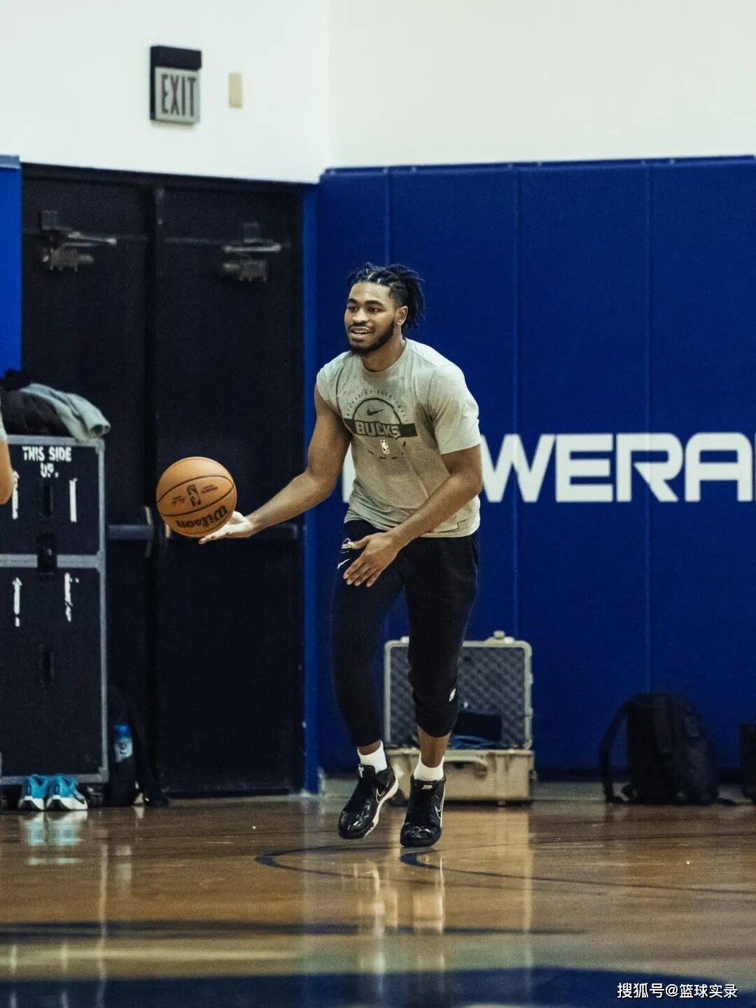 场均19.3分！雄鹿底薪托马斯，什么水平？